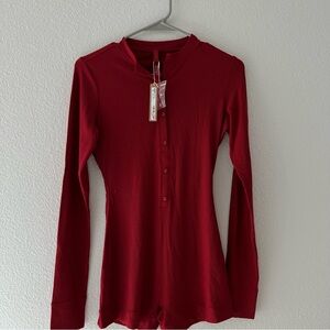 SKIMS SOFT LOUNGE HENLEY ONESIE BRICK